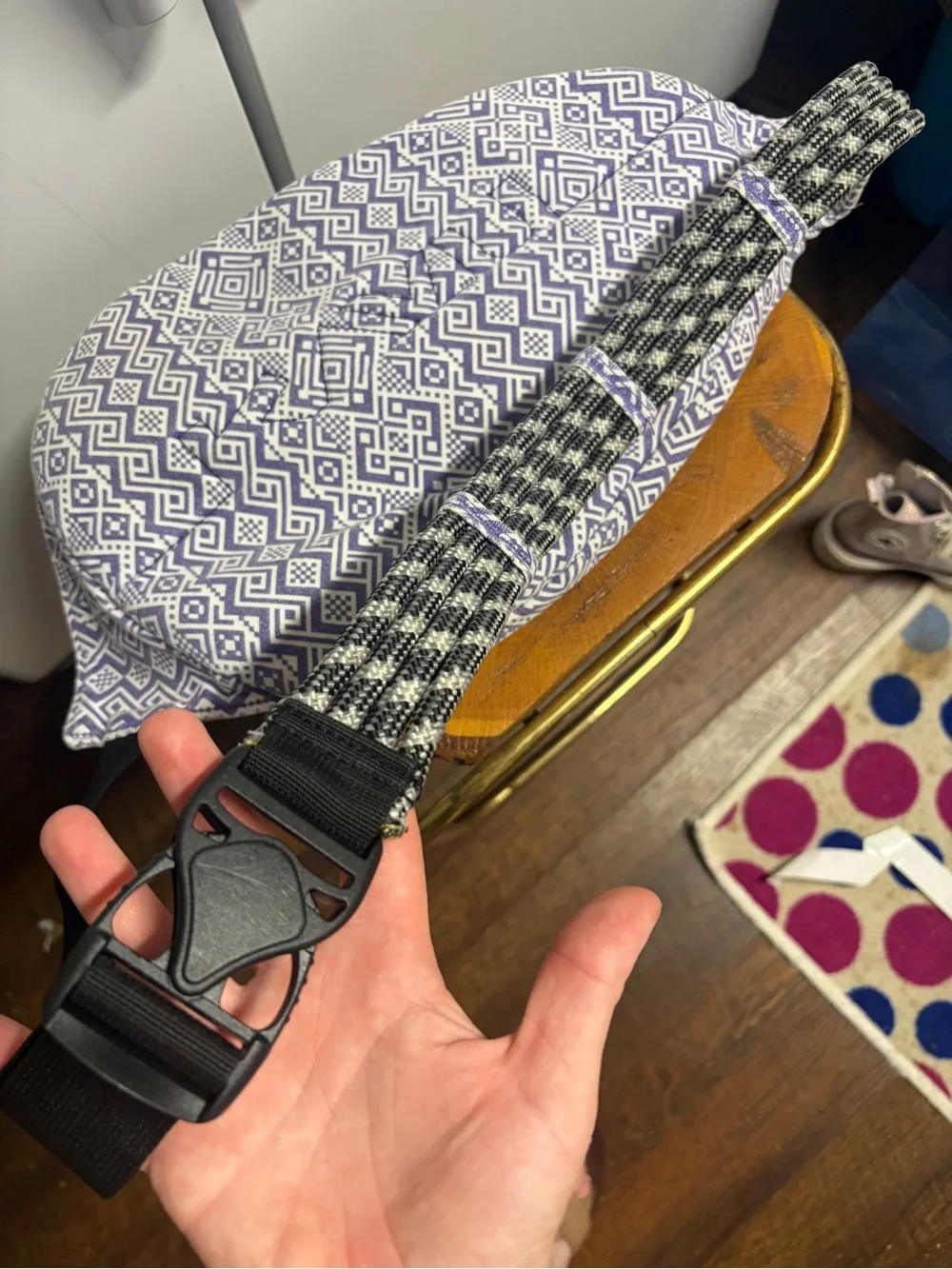 Kavu sling bag